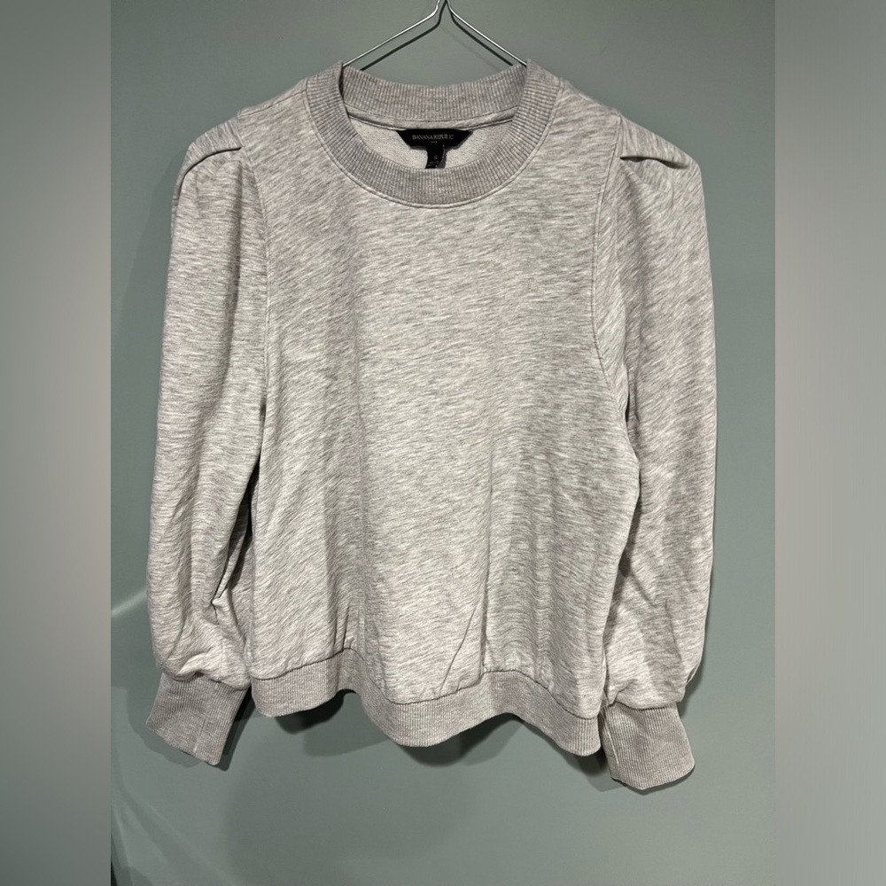 Banana Republic sweatshirt small